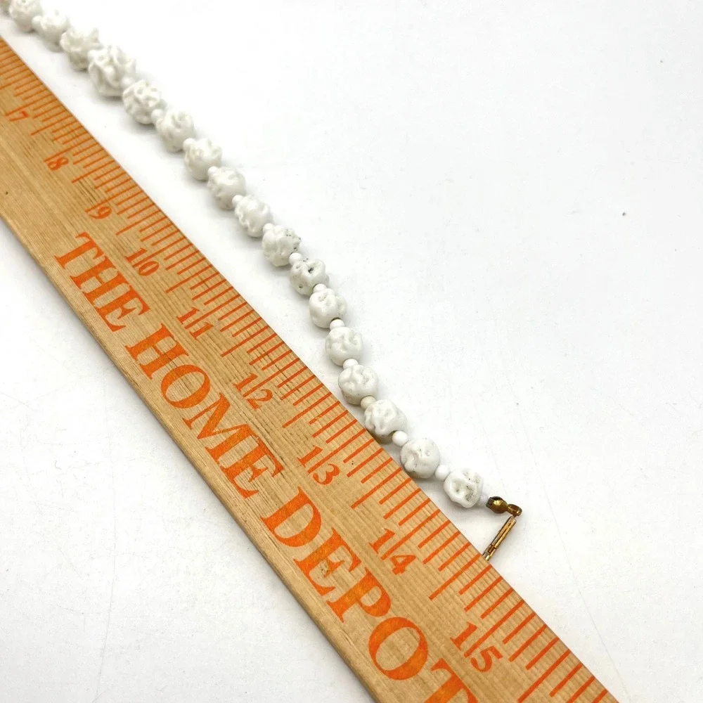 Vintage Carved White Bead‎ Necklace 14 Inch Graduated Gothic Statement